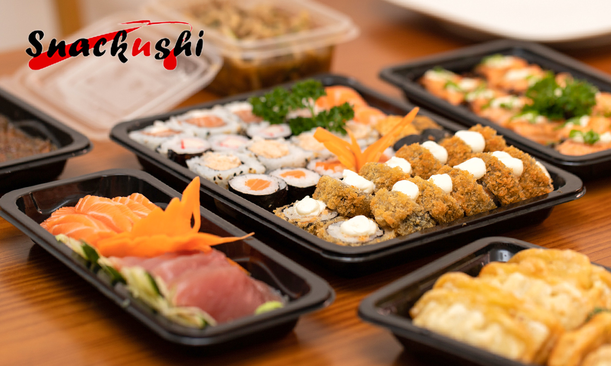 Sushibox naar keuze (24, 64 of 104 stuks) voor afhaal bij Snackushi